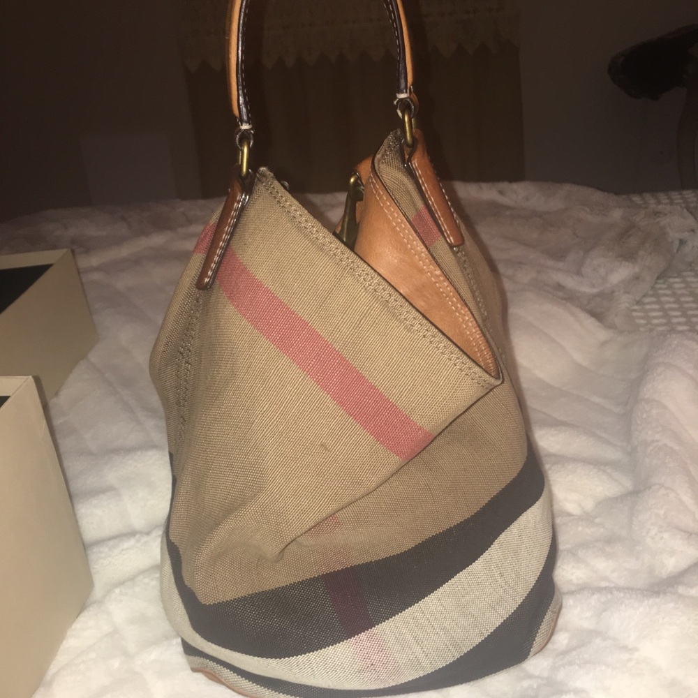 Burberry Purse